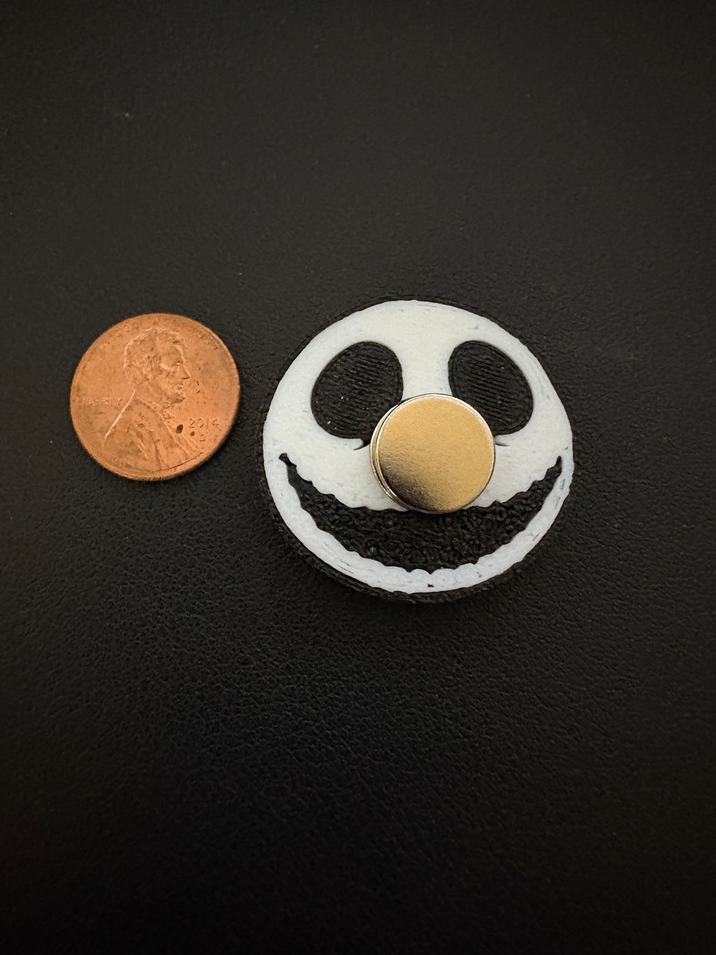 Spooky Skull Grin Needle Minder – Halloween Magnetic Needle