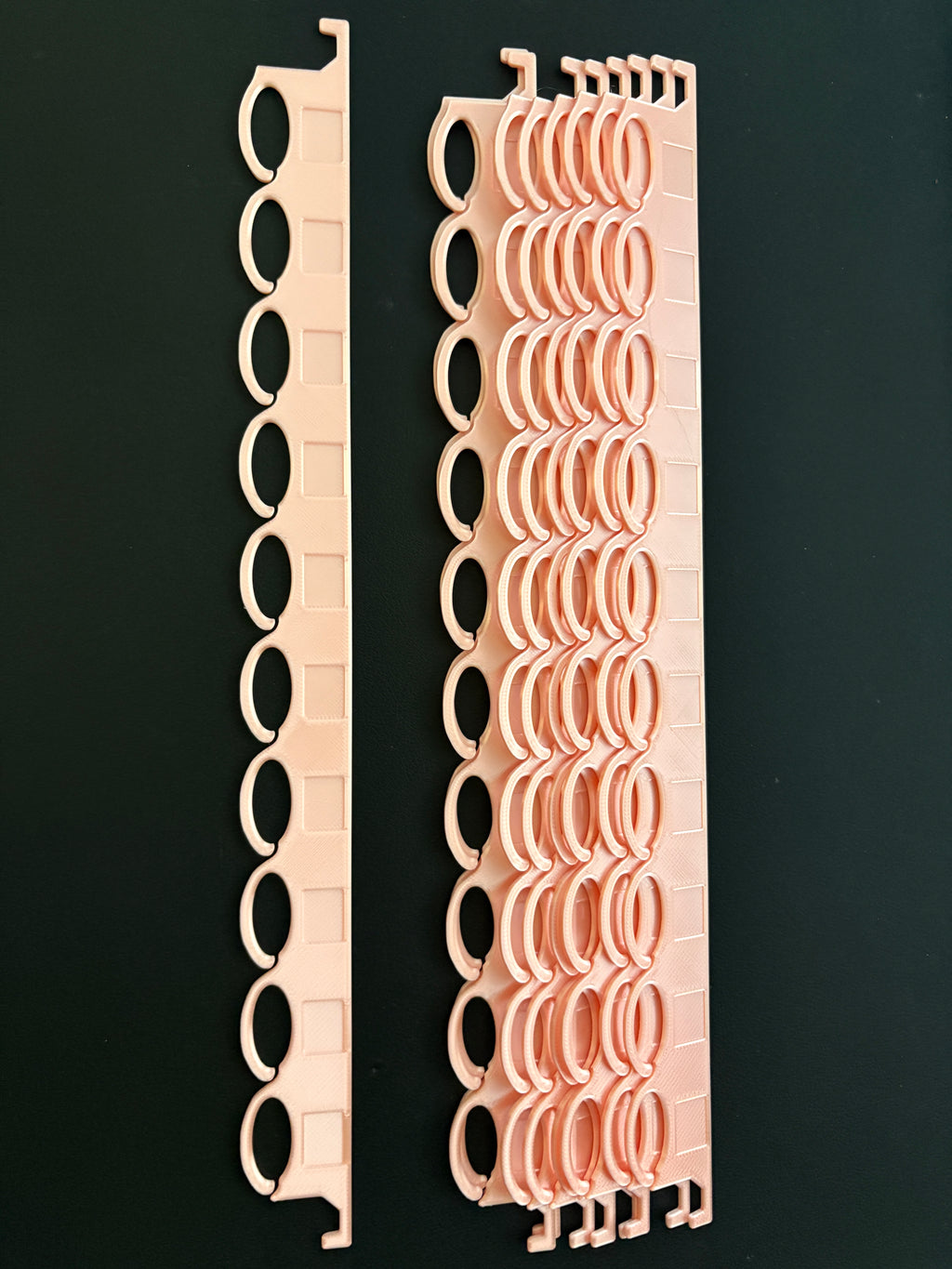 Hanna Floss Hangers